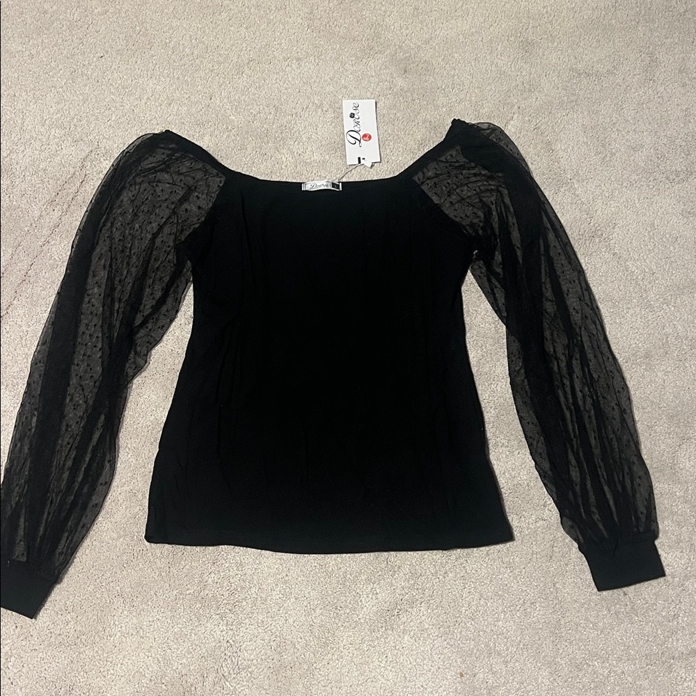NWT size large DoRose Black blouse with sheer/polka dot sleeves